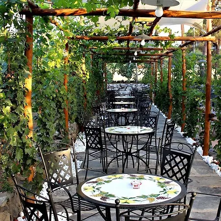 & Winery Bosco De Medici 4* Pompeia